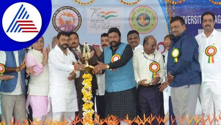 Farmers focus on modern and scientific agriculture says minister bc patil at dharwad gvd Farmers focus on modern and scientific agriculture says minister bc patil at dharwad gvd