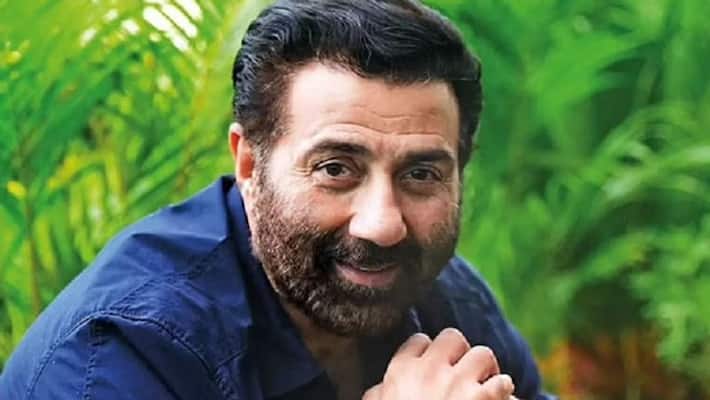 sunny deol says remakes dont work in bollywood here is why film chup actor says this KPJ sunny deol says remakes dont work in bollywood here is why film chup actor says this KPJ