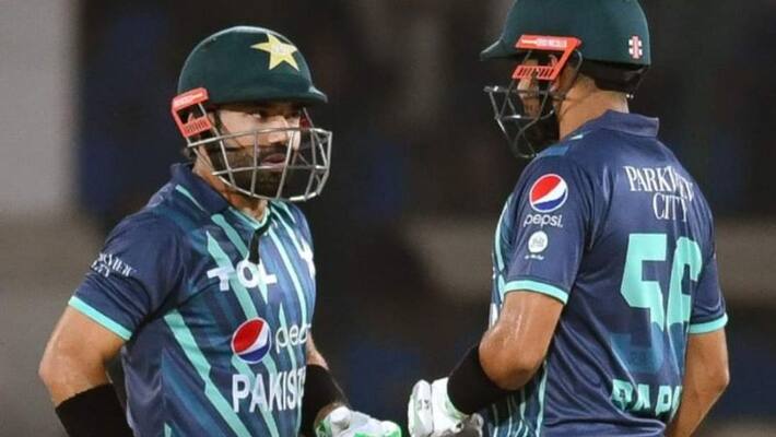 England Needs 159 Runs To Win In First T20I Against Pakistan England Needs 159 Runs To Win In First T20I Against Pakistan