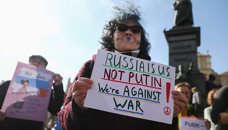 Buildup and nuclear threat: Has Russian President Putin's downfall begun? Ukraine and the world reacts snt