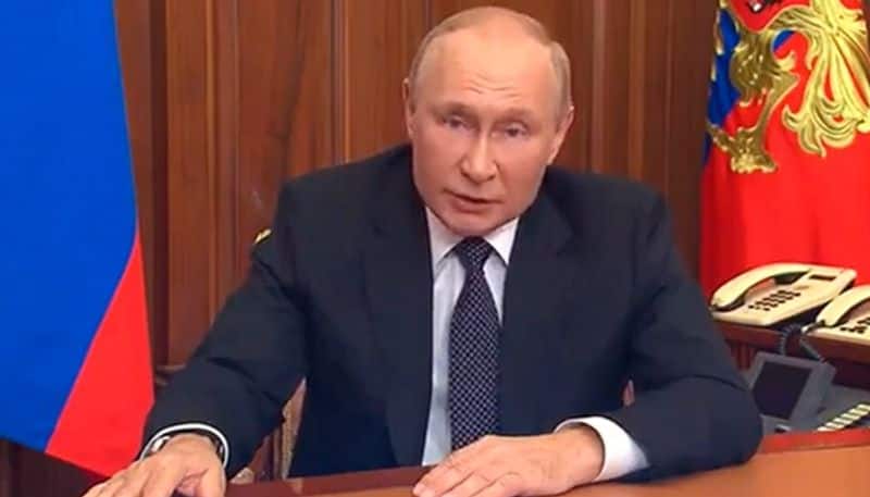 Will Russian President Vladimir Putin step down?