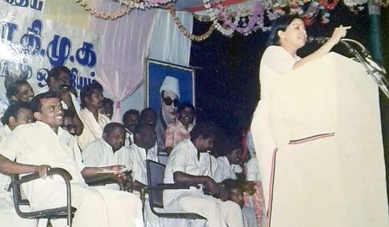 Sedapatti Muthiah, who was MGR Jayalalithaa's general, returned to the DMK, a political history 