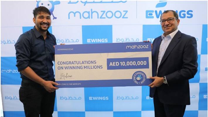 Car washman enters the good life carrying AED 10M from Mahzooz Car washman enters the good life carrying AED 10M from Mahzooz