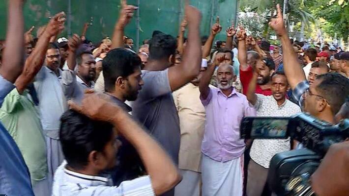 'Release PFI leaders unconditionally,' says SDPI leaders as NIA leads multi-agency raids across country AJR 'Release PFI leaders unconditionally,' says SDPI leaders as NIA leads multi-agency raids across country AJR