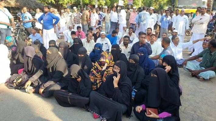 Tomorrow PFI is calling for a "dawn to dark harthal" in Kerala. Tomorrow PFI is calling for a "dawn to dark harthal" in Kerala.