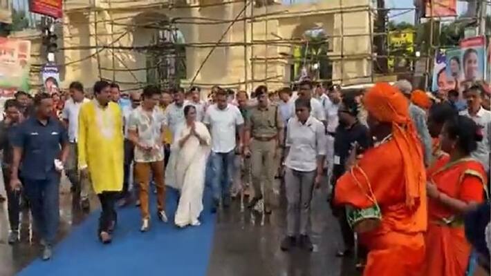Durga Puja 2022 Puja Parikrama Mamata Banerjee inaugurates 3 Durga puja Sreebhumi FD Block Tala Pratyoy ANBSS Durga Puja 2022 Puja Parikrama Mamata Banerjee inaugurates 3 Durga puja Sreebhumi FD Block Tala Pratyoy ANBSS