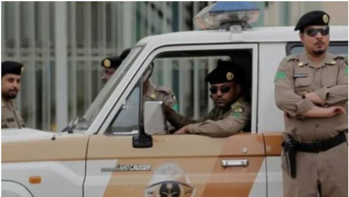 raid at fake currency printing center in riyadh raid at fake currency printing center in riyadh