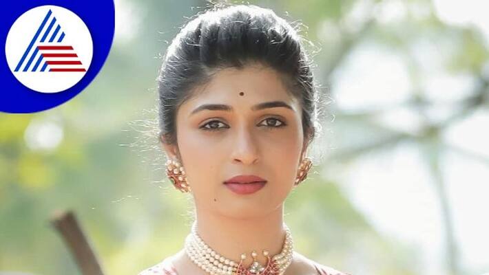 Aditi Prabhudeva talks about double meaning dialogues in Totapuri film vcs Aditi Prabhudeva talks about double meaning dialogues in Totapuri film vcs