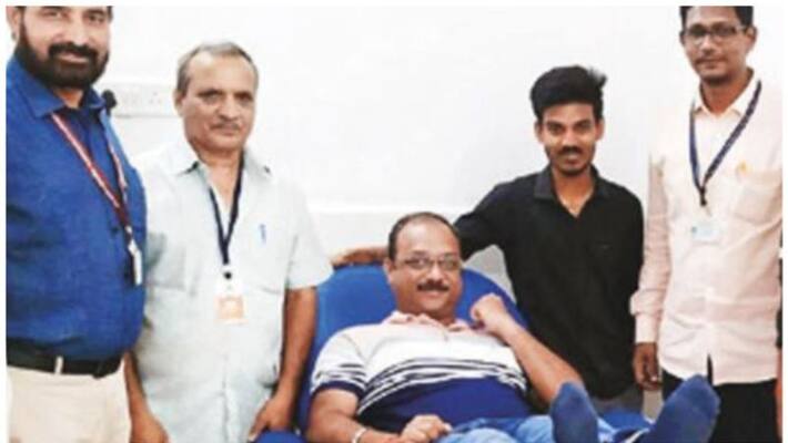 bhopal man travels to nagpur to donate rare a2b positive blood save girl life bhopal man travels to nagpur to donate rare a2b positive blood save girl life