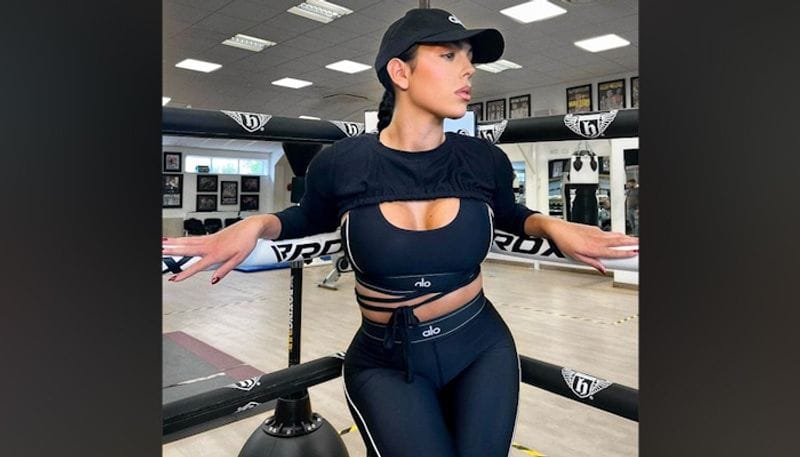 Lionel Messi's wife Antonela Roccuzzo reacts to Georgina Rodriguez's  stunning outfit as Cristiano Ronaldo's girlfriend shares gym workout snaps