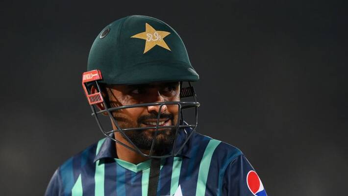 England beat Pakistan by 63 runs to clinch T20 series England beat Pakistan by 63 runs to clinch T20 series
