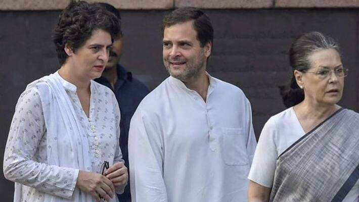 Congress president election party chief must be full time G23 leader Prithviraj Chavan warns Gandhi family ckm Congress president election party chief must be full time G23 leader Prithviraj Chavan warns Gandhi family ckm