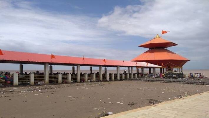 daily two times Disappearing Stambeshwar Mahadev Temple In Gujarat apa daily two times Disappearing Stambeshwar Mahadev Temple In Gujarat apa