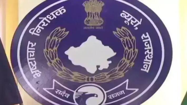 Jaipur news congress CM ashok gehlot close MLA kantilal meena two son arrested by ACB for taking bribe asc Jaipur news congress CM ashok gehlot close MLA kantilal meena two son arrested by ACB for taking bribe asc