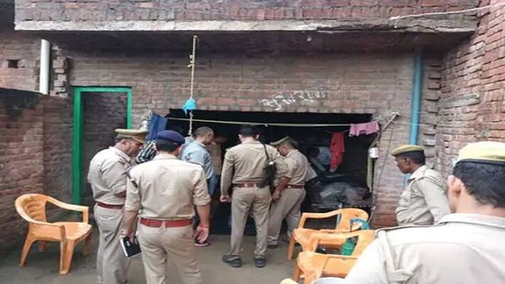 Firozabad elder brother brutally murdered 4 bighas land villagers stunned see dead body condition Firozabad elder brother brutally murdered 4 bighas land villagers stunned see dead body condition