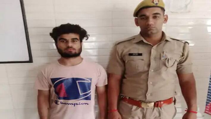 Bijnor Youth was doing such work with women and students for likes and comments police took action Bijnor Youth was doing such work with women and students for likes and comments police took action