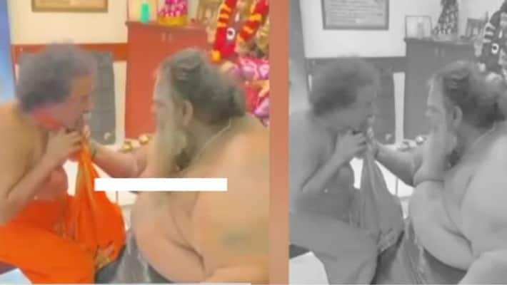 The Singaporean preacher who assaulted Pattukottai Rudra Siddar. Naked in the car.. The Singaporean preacher who assaulted Pattukottai Rudra Siddar. Naked in the car..