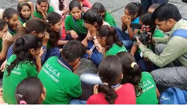 sikar news government school students protest against removal of there principal asc sikar news government school students protest against removal of there principal asc