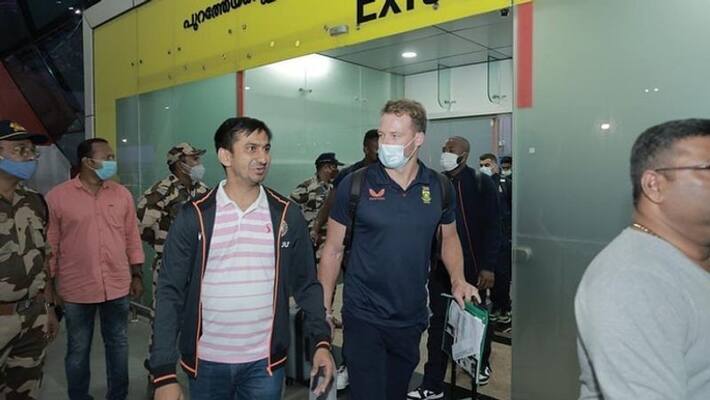 South African team reached in trivandrum ahead of first T20 against India South African team reached in trivandrum ahead of first T20 against India