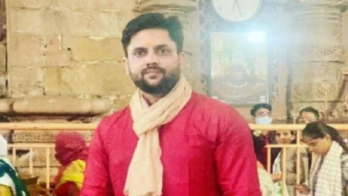 Lucknow contractor commits suicide PWD engineer God will never forgive you writing hanging brother demanded investigation Lucknow contractor commits suicide PWD engineer God will never forgive you writing hanging brother demanded investigation
