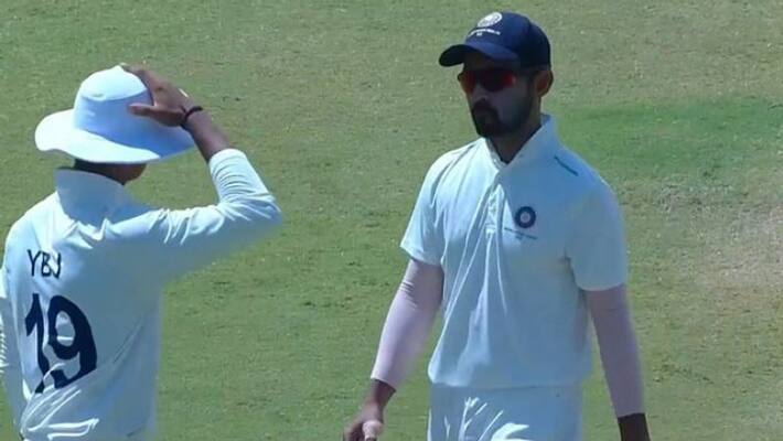 Ajinkya Rahane asks Yashasvi Jaiswal to leave the field for indiscipline Manner in Duleep Trophy Final, Video Went Viral Ajinkya Rahane asks Yashasvi Jaiswal to leave the field for indiscipline Manner in Duleep Trophy Final, Video Went Viral