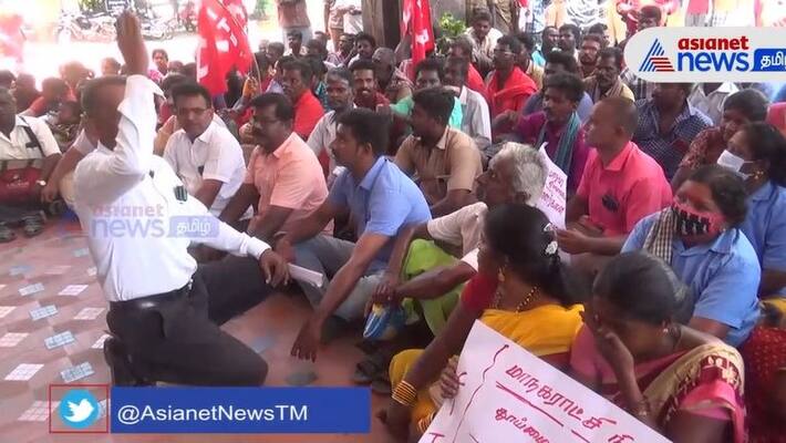 Nellai Corporation sanitation workers protest on 3rd day Nellai Corporation sanitation workers protest on 3rd day