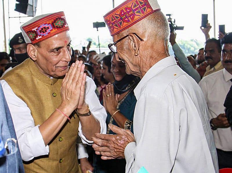Decision on PoK should have been taken during 1971 Indo-Pak war: Defence Minister Rajnath Singh snt