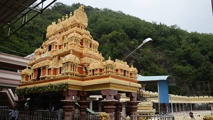 Huge rush of Bhavani devotees at Kanaka Durga temple In Vijayawada Huge rush of Bhavani devotees at Kanaka Durga temple In Vijayawada