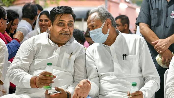 Rajathan Political Crisis, Congress issued notice to ministers Shanti Dhariwal and Mahesh Joshi, RTDC Chairman Dharmendra Singh Rathod, DVG Rajathan Political Crisis, Congress issued notice to ministers Shanti Dhariwal and Mahesh Joshi, RTDC Chairman Dharmendra Singh Rathod, DVG