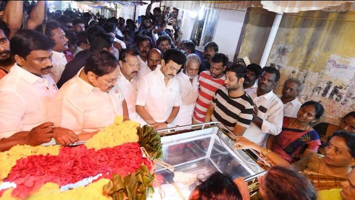 The brother of the minister who was hanged... Stalin was the first person to pay tribute. Shekhar Babu in tears. The brother of the minister who was hanged... Stalin was the first person to pay tribute. Shekhar Babu in tears.