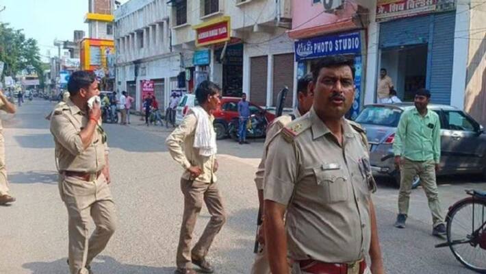 firozabad bike riders robbed 50 thousand rupees from milkman firozabad bike riders robbed 50 thousand rupees from milkman
