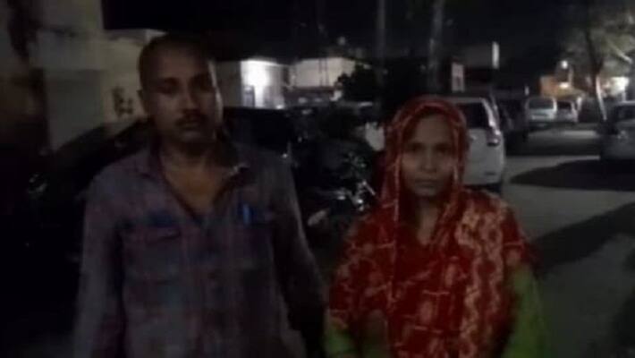 Mathura Married woman insisting on going to gay partner family members did high voltage drama in police station Mathura Married woman insisting on going to gay partner family members did high voltage drama in police station