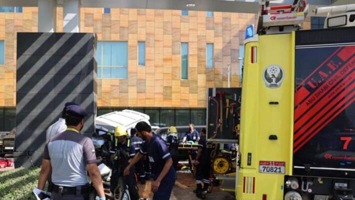 two died and one injured in accident in abu dhabi two died and one injured in accident in abu dhabi