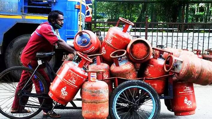 LPG Cylinder New Rules, You Can Buy 15 Rasoi Gas Cylinder in a year kpg LPG Cylinder New Rules, You Can Buy 15 Rasoi Gas Cylinder in a year kpg