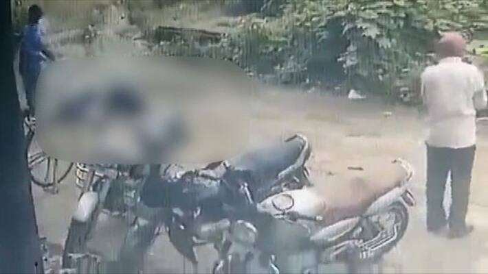 Man shoots woman on point blank commits suicide jumping on CISF truck Man shoots woman on point blank commits suicide jumping on CISF truck