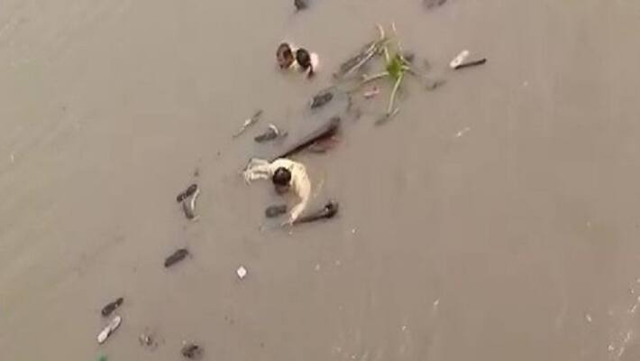 10 missing after a boat in assams brahmaputra river overturns 10 missing after a boat in assams brahmaputra river overturns