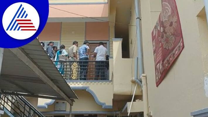Chikkamagaluru police raids SDPI and PFI offices gow Chikkamagaluru police raids SDPI and PFI offices gow