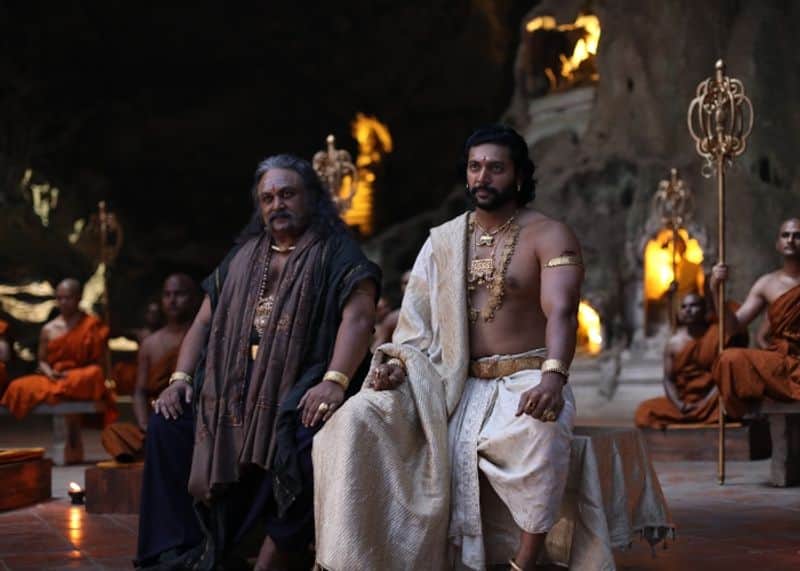 vikram jayamravi aishwarya rai trisha starring ponniyin selvan movie review 