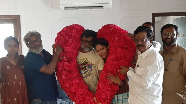 Thanu gave a pleasant surprise to Director Selvaragavan for naane varuven success Thanu gave a pleasant surprise to Director Selvaragavan for naane varuven success