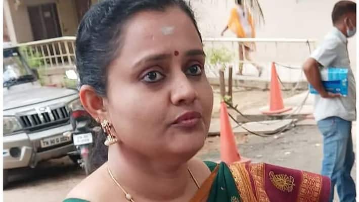 Illegal Affair with female doctor.. Ex-DGP son who beats and tortures wife.. Wife screamed at police. Illegal Affair with female doctor.. Ex-DGP son who beats and tortures wife.. Wife screamed at police.