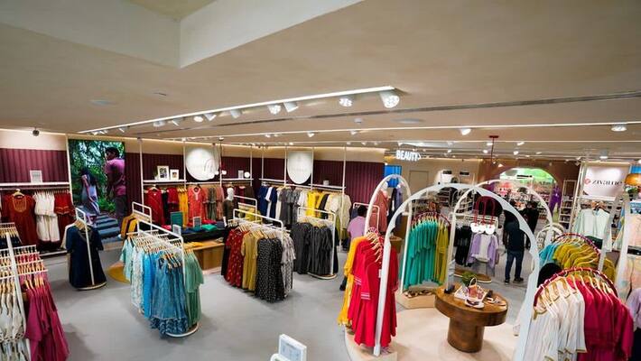 Reliance Retail launches its premium fashion and lifestyle store AZORTE Reliance Retail launches its premium fashion and lifestyle store AZORTE