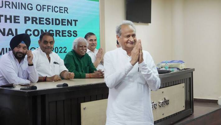 jaipur news congress CM Ashok Gehlot return after nomination of national party president election is completed asc jaipur news congress CM Ashok Gehlot return after nomination of national party president election is completed asc