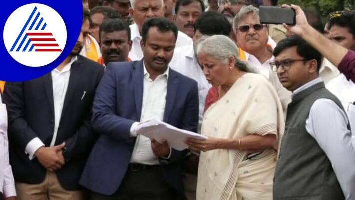 Central Minister Nirmala Sitharaman Visits Kolar And Inspected Lake Development Project gvd Central Minister Nirmala Sitharaman Visits Kolar And Inspected Lake Development Project gvd