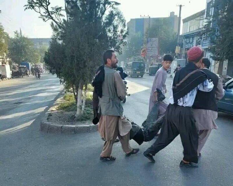 bomb blast in afghanistan16789 કાબુલ બ્લાસ્ટમાં પરીક્ષાઓ આપી રહેલા બાળકોના ઉડ્યા ચીથરા, ૧૦૦ વિધાર્થીઓના મોત