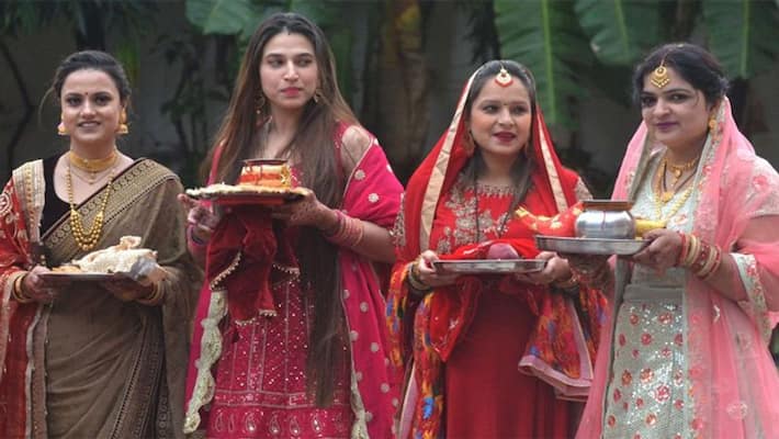 Karva chauth 2022 what colour women should not wear on karva chauth dva Karva chauth 2022 what colour women should not wear on karva chauth dva