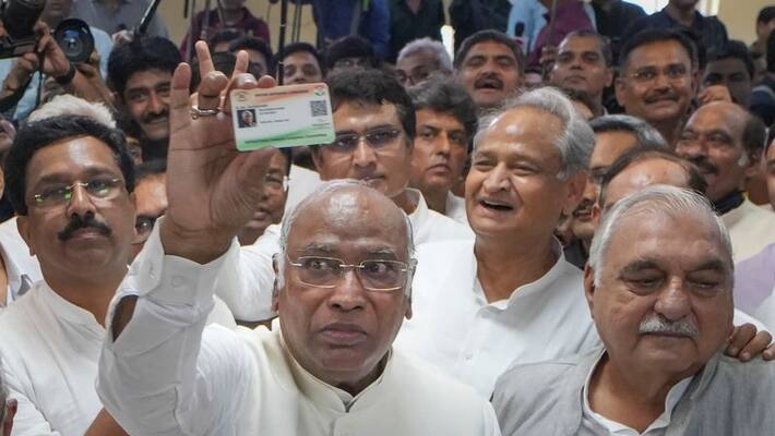 Congress President Election Mallikarjun Kharge Resigned from the post of Leader of Opposition in Rajya Sabha san Congress President Election Mallikarjun Kharge Resigned from the post of Leader of Opposition in Rajya Sabha san