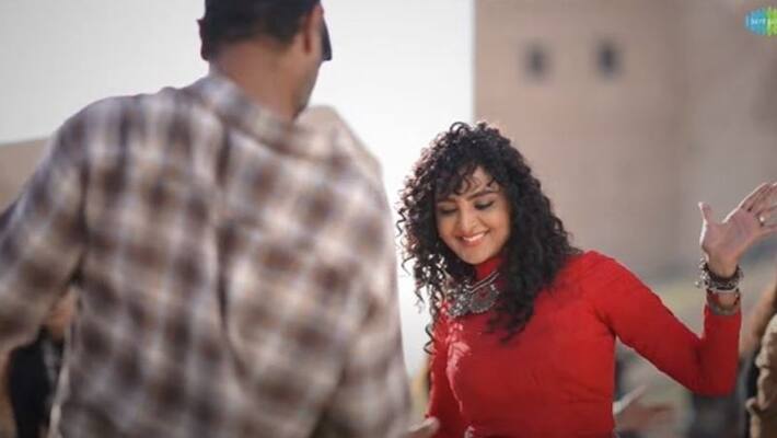 Ayisha lyric video song Kannilu Kannilu manju warrier Prabhudeva m jayachandran Ayisha lyric video song Kannilu Kannilu manju warrier Prabhudeva m jayachandran