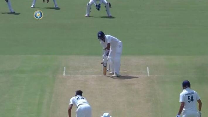 Watch-umran-malik clean bowled jaydev-unadkat-with-a-fast-yorker Watch-umran-malik clean bowled jaydev-unadkat-with-a-fast-yorker