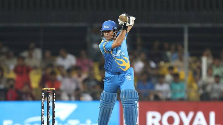 Road Safety World Series Final, Sachin Tendulkar gone for golden duck Road Safety World Series Final, Sachin Tendulkar gone for golden duck