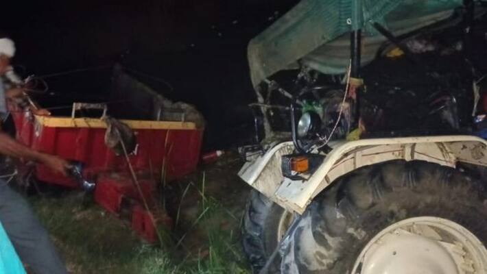 Children among 27 dead as tractor overturns in UP's Kanpur Children among 27 dead as tractor overturns in UP's Kanpur